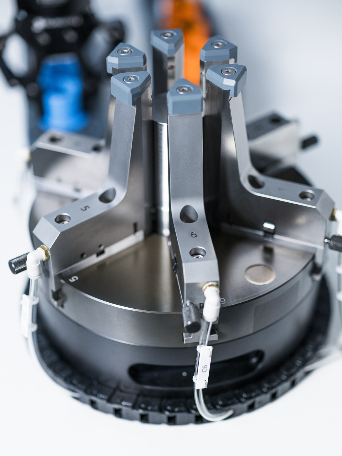 Sistem AG290 complet automatizat cu preluare robotică