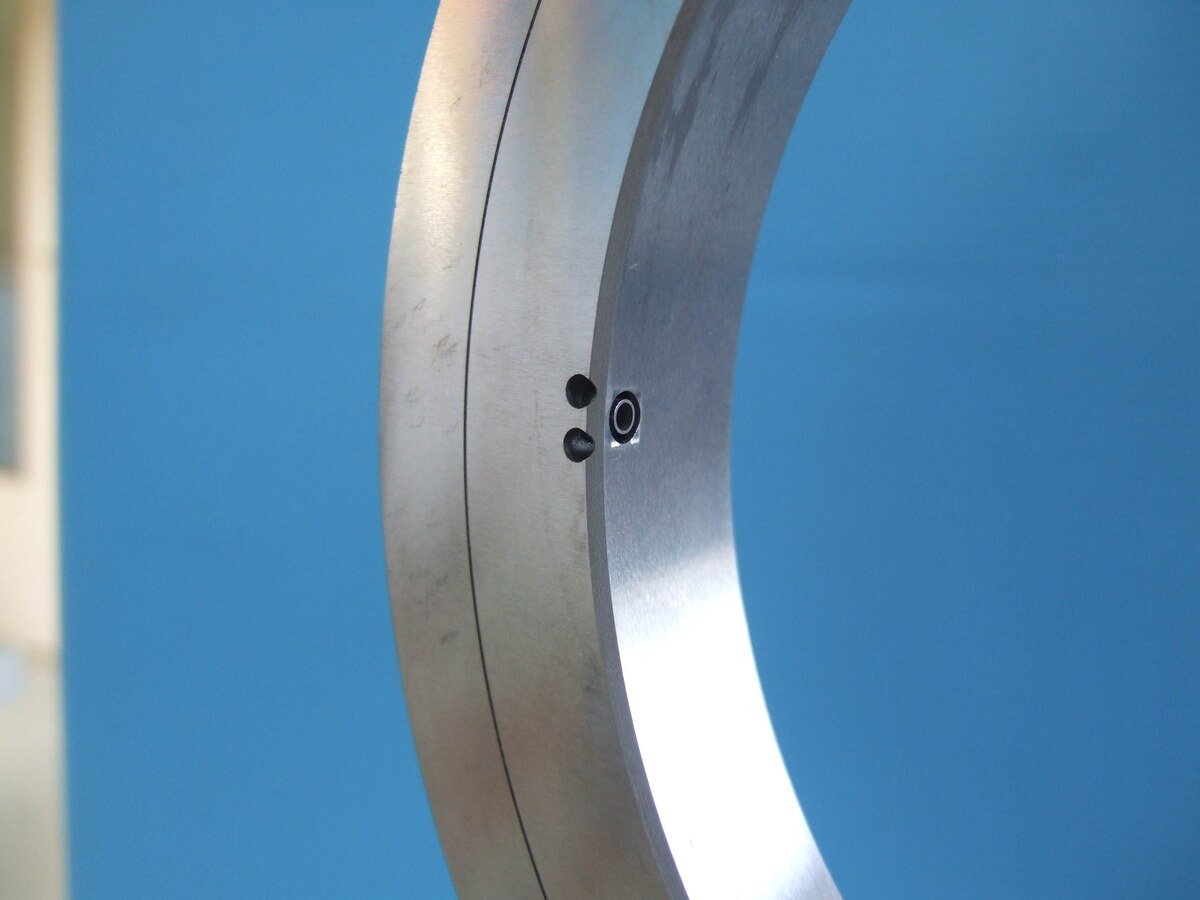 AG200 - gabarit cu jeturi multiple pentru măsurare O.D.