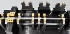 Fixture cu duze pneumatice reglabile pentru măsurători manuale