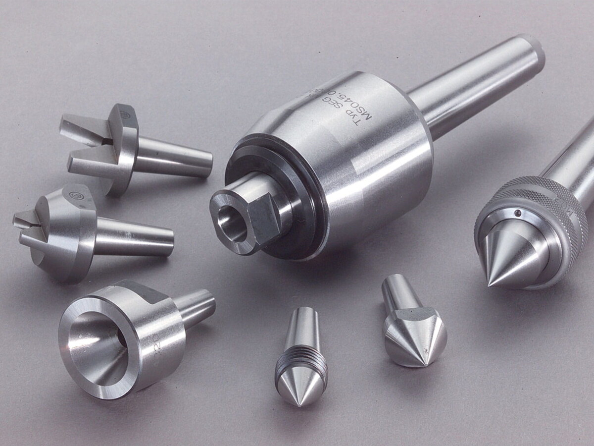 Vârfuri rotative de prindere pentru arbori cilindrici