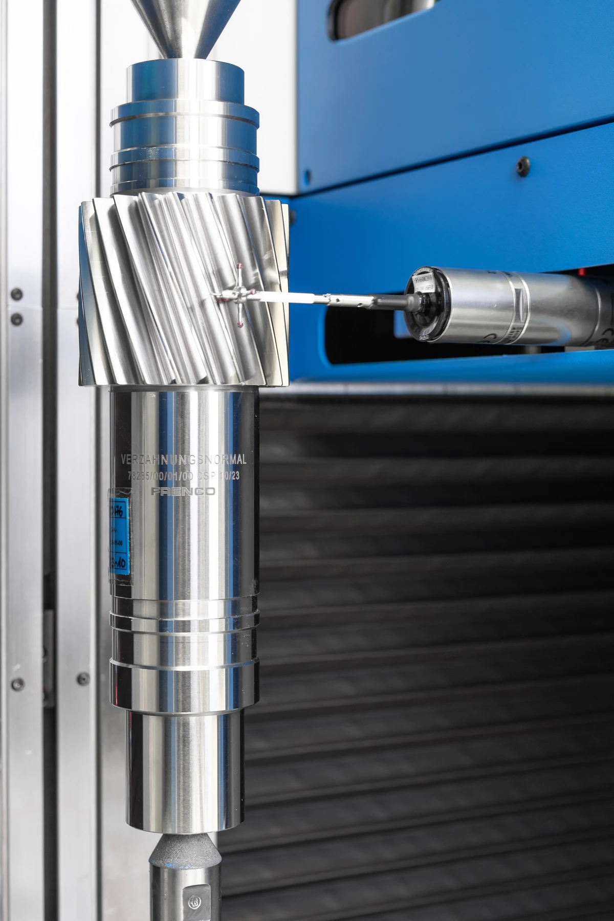 Palpare T3D pentru angrenaje elicoidale - Opticline C-Series