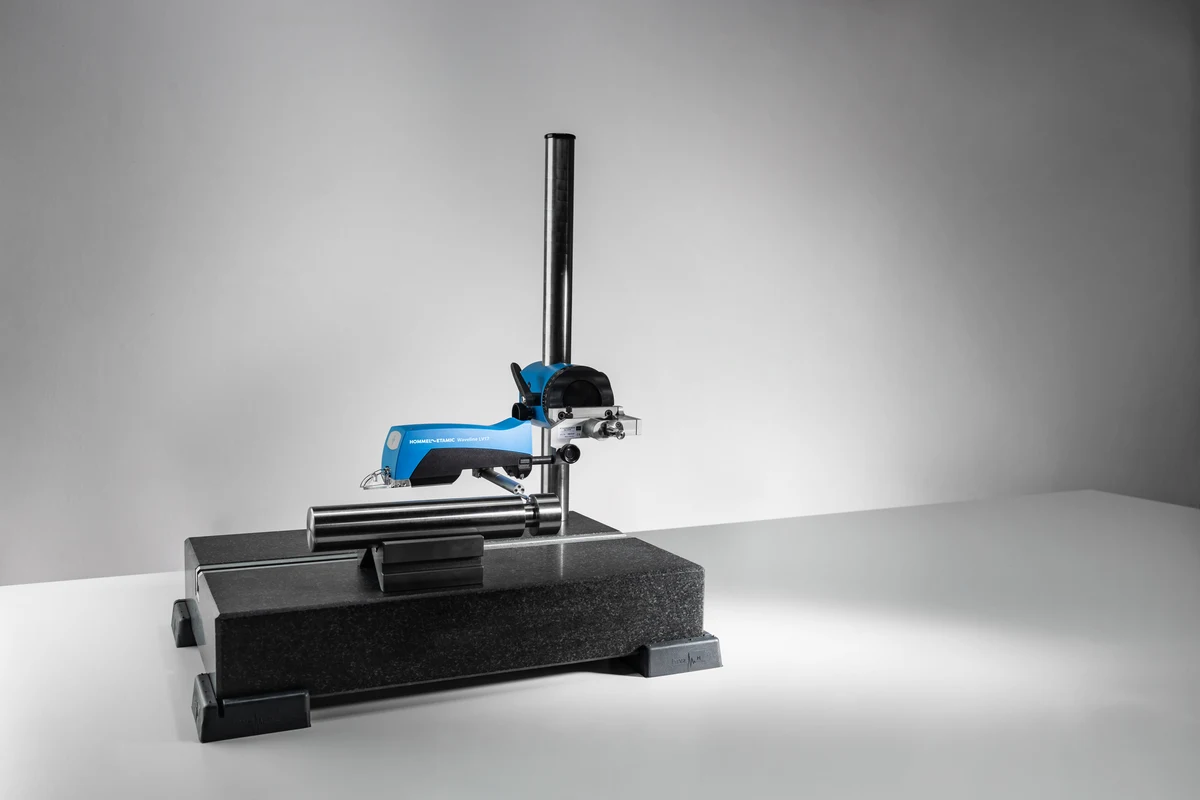 Waveline W15 și stand MS300