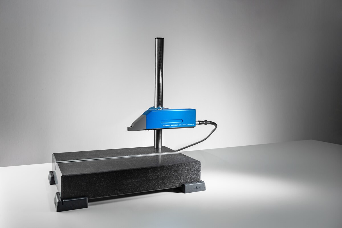 Waveline W40 cu suport de granit și coloană de măsurare
